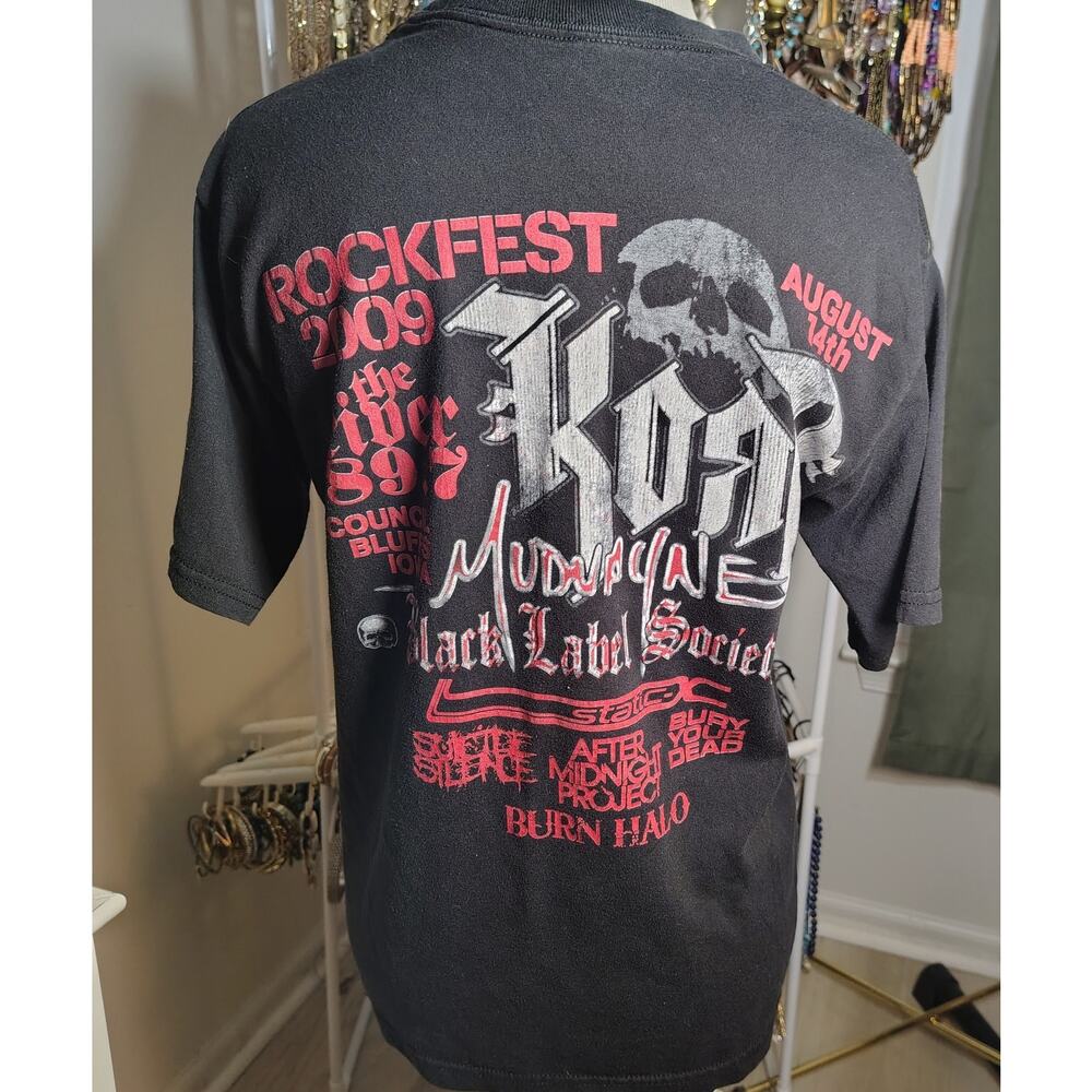CLASSIC ROCK VINTAGE OR PRE-WORN T-SHIRT 
***ROCK FEST 2009*** - Picture 2 of 7
